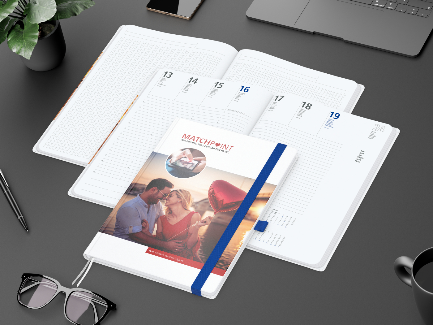 Wochenplaner Match-Hybrid White Bestseller, A4, Cover-Star matt, mittelblau